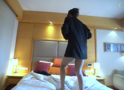 Istri seksi ini pengen banget dientot habis-habisan sampai matanya merem melek