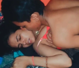 Latika si adik tiri nakal yang lagi sange ngentot kontol sama office boy